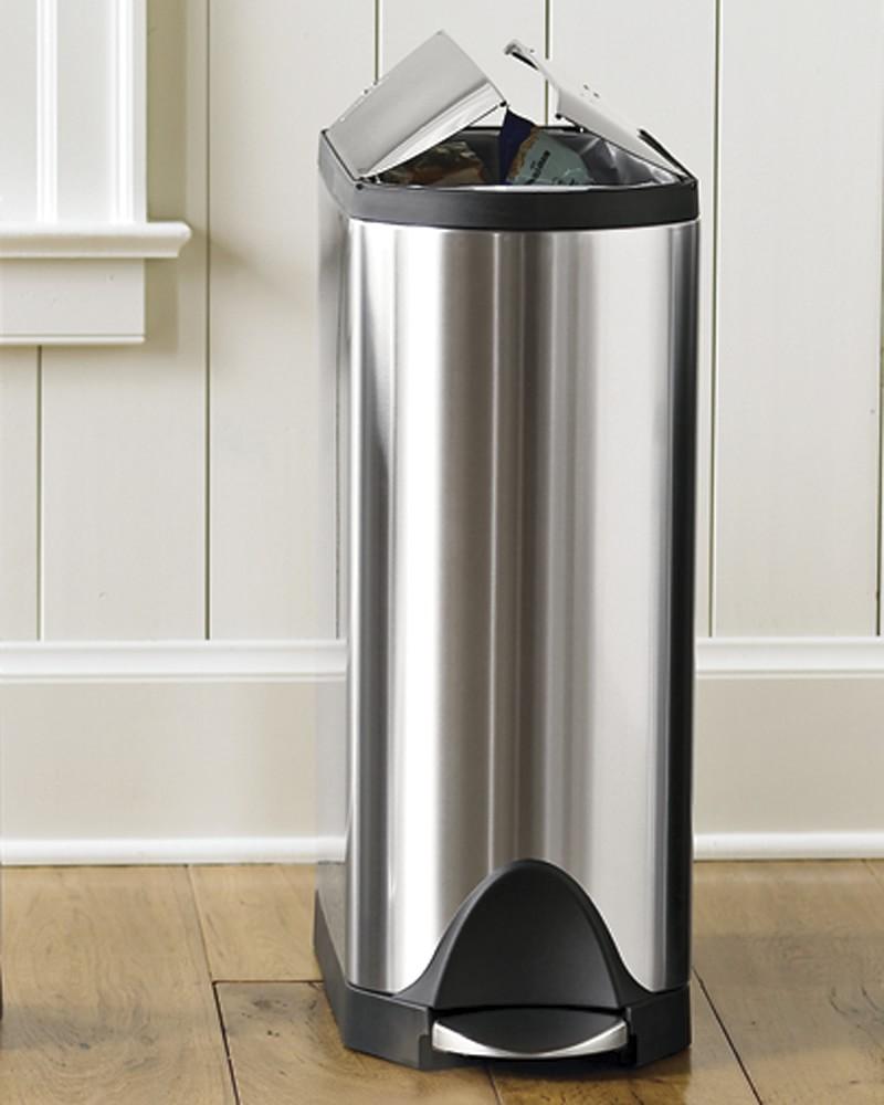 Steel clearance rubbish bin